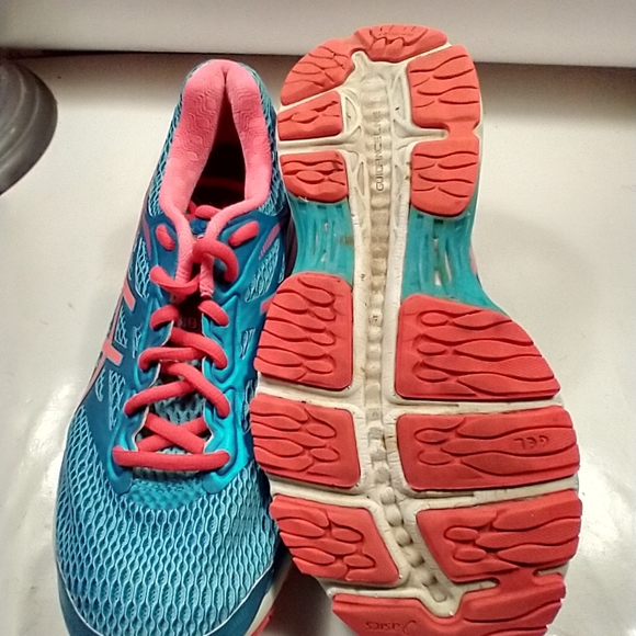 Asics Gel-Cumulus 18 Running Shoes Women's sz 7.5 - Picture 8 of 10